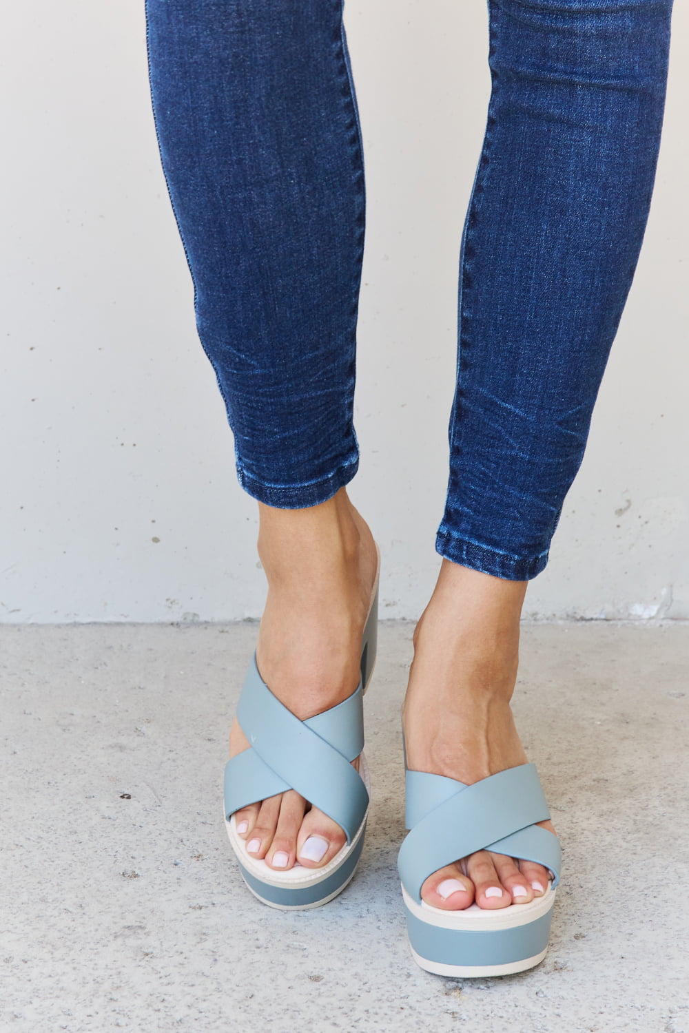 Weeboo Cherish The Moments Contrast Platform Sandals in Misty Blue - Fashorio