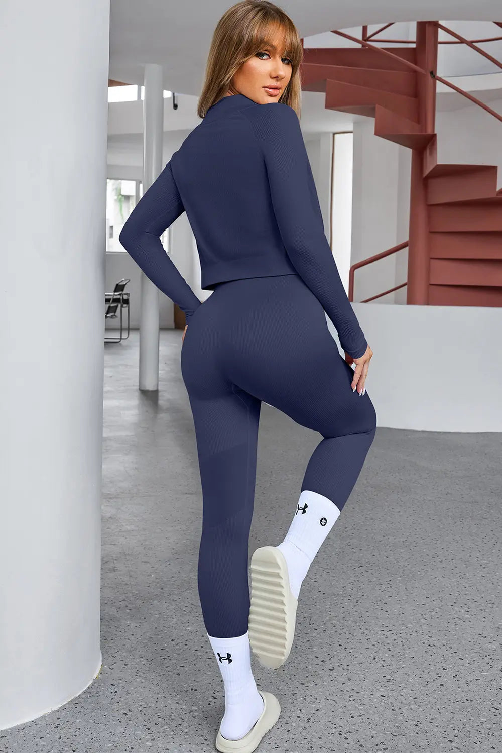 Tank Cropped Active Top and Pants Set - Fashorio