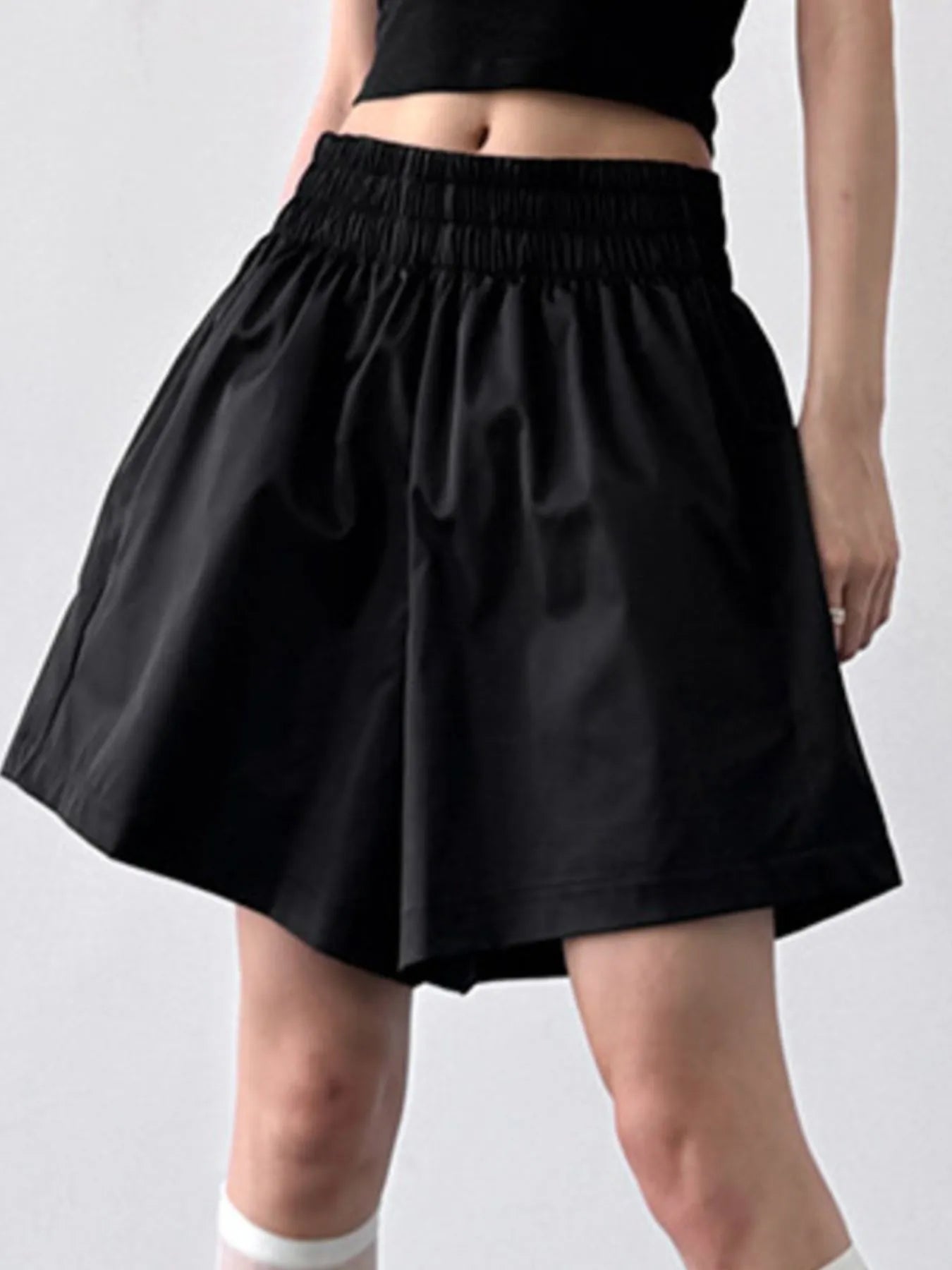 Smocked Wide-Leg Shorts - Fashorio