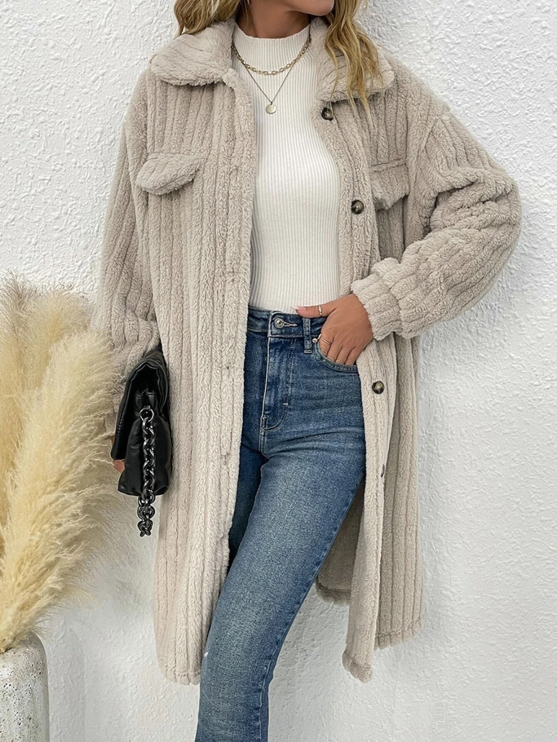 Collared Neck Drop Shoulder Coat - Fashorio