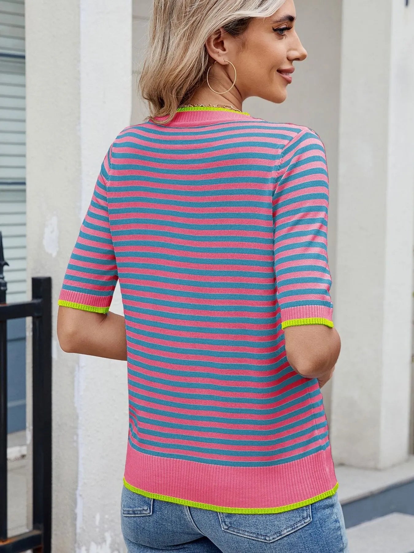 Striped Casual T-Shirt with Contrast Trim - Fashorio