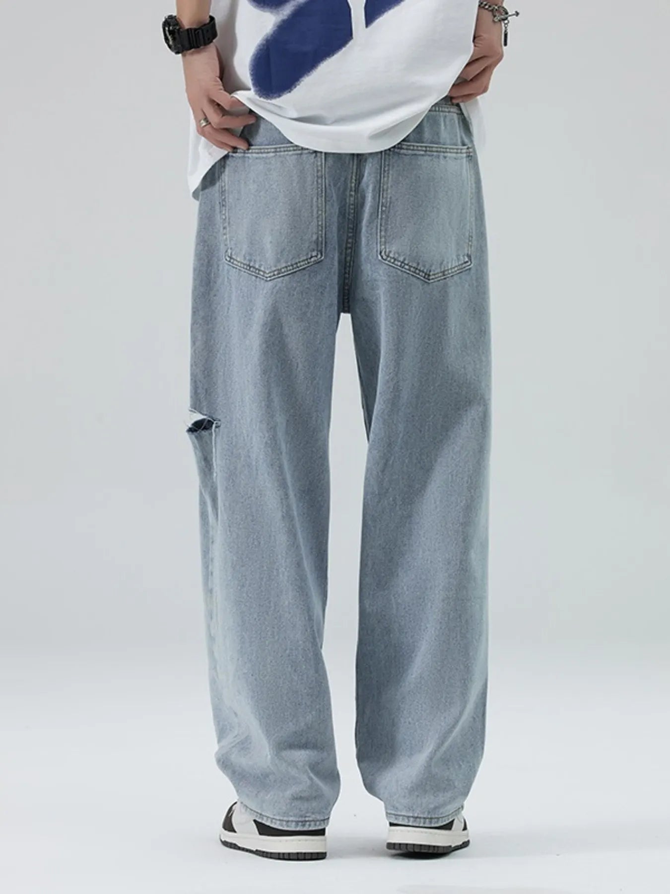 Men's Full Size Distressed Relaxed Fit Jeans with Ripped Details Plus Size - Fashorio