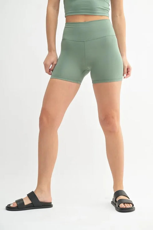 MONO B Venice Cloud Light Contour Biker Shorts - Fashorio