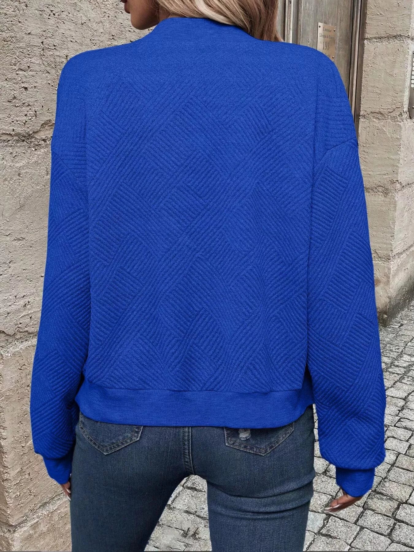 Textured Zip-Up Long Sleeve Jacket for Casual Layering - Fashorio