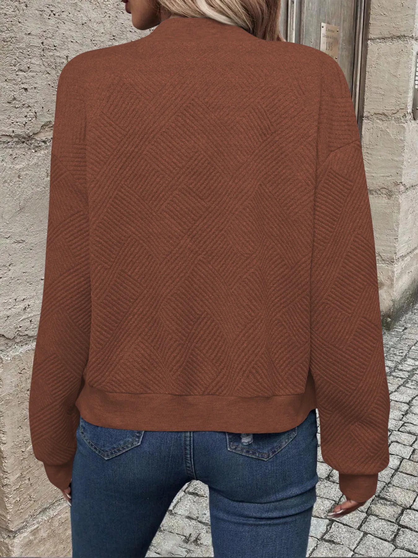 Textured Zip-Up Long Sleeve Jacket for Casual Layering - Fashorio