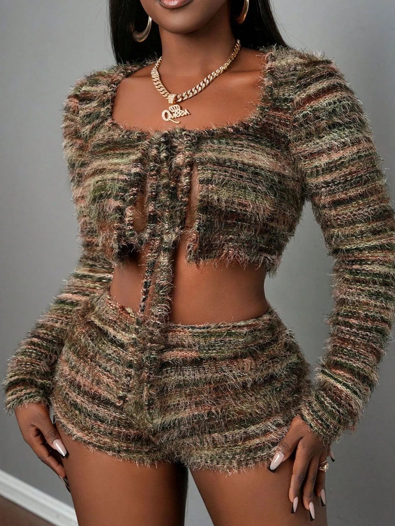 Square Neck Crop Top and Shorts Sweater Set - Fashorio