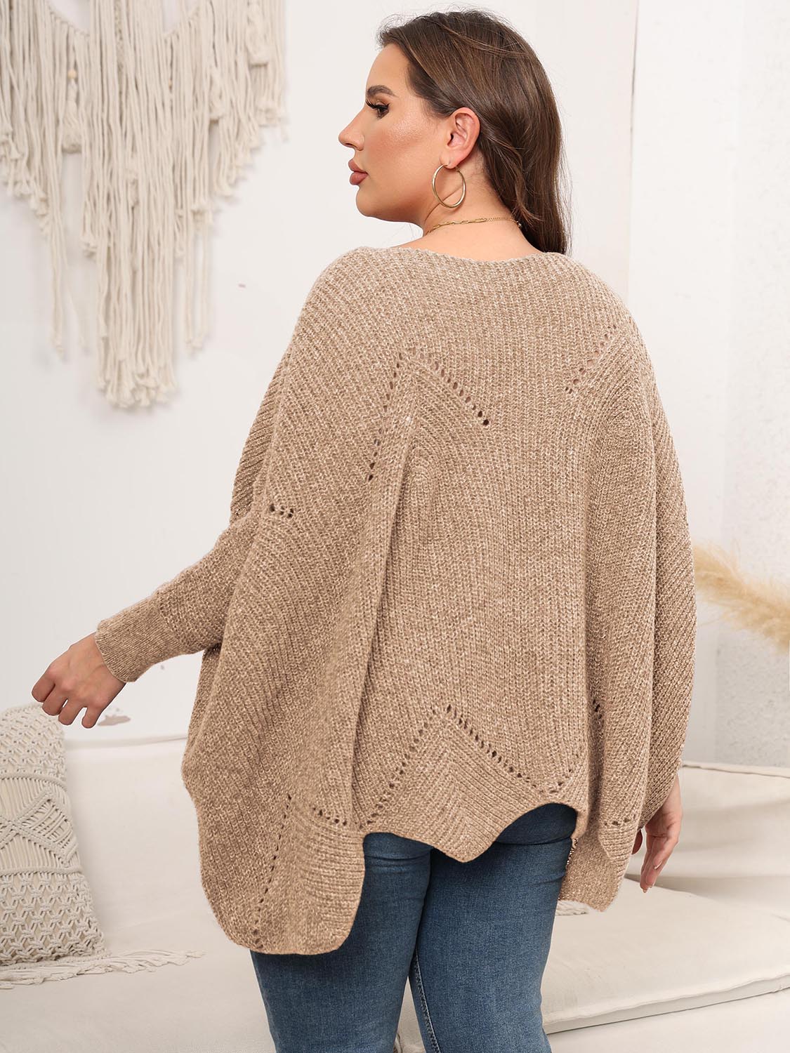 Plus Size Round Neck Batwing Sleeve Sweater - Fashorio