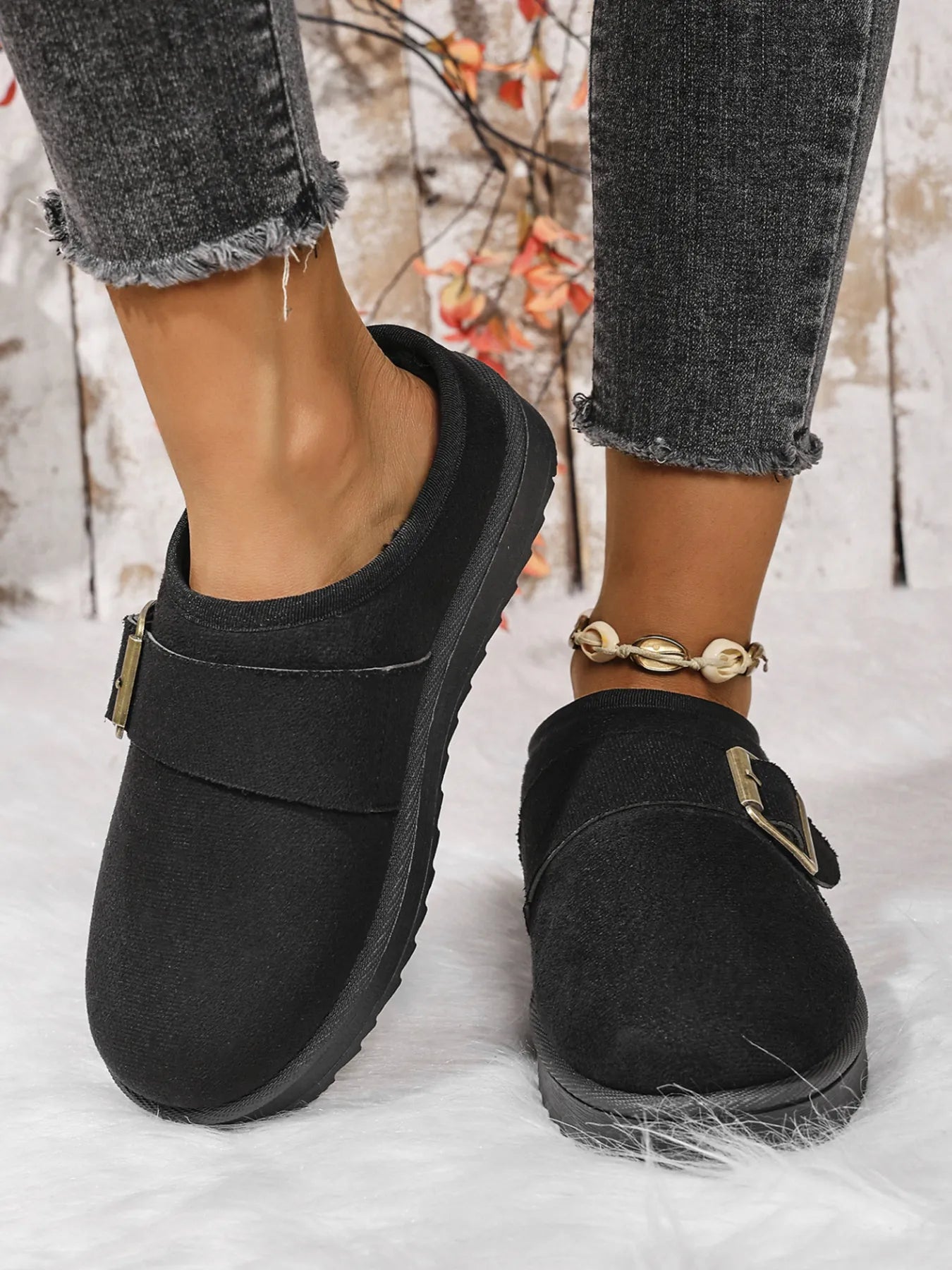 Cozy Buckle Suede Winter Slippers Black - Fashorio