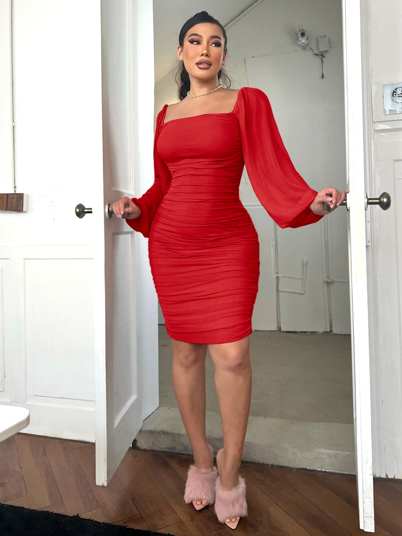 Zip-Back Ruched Bodycon Dress - Fashorio