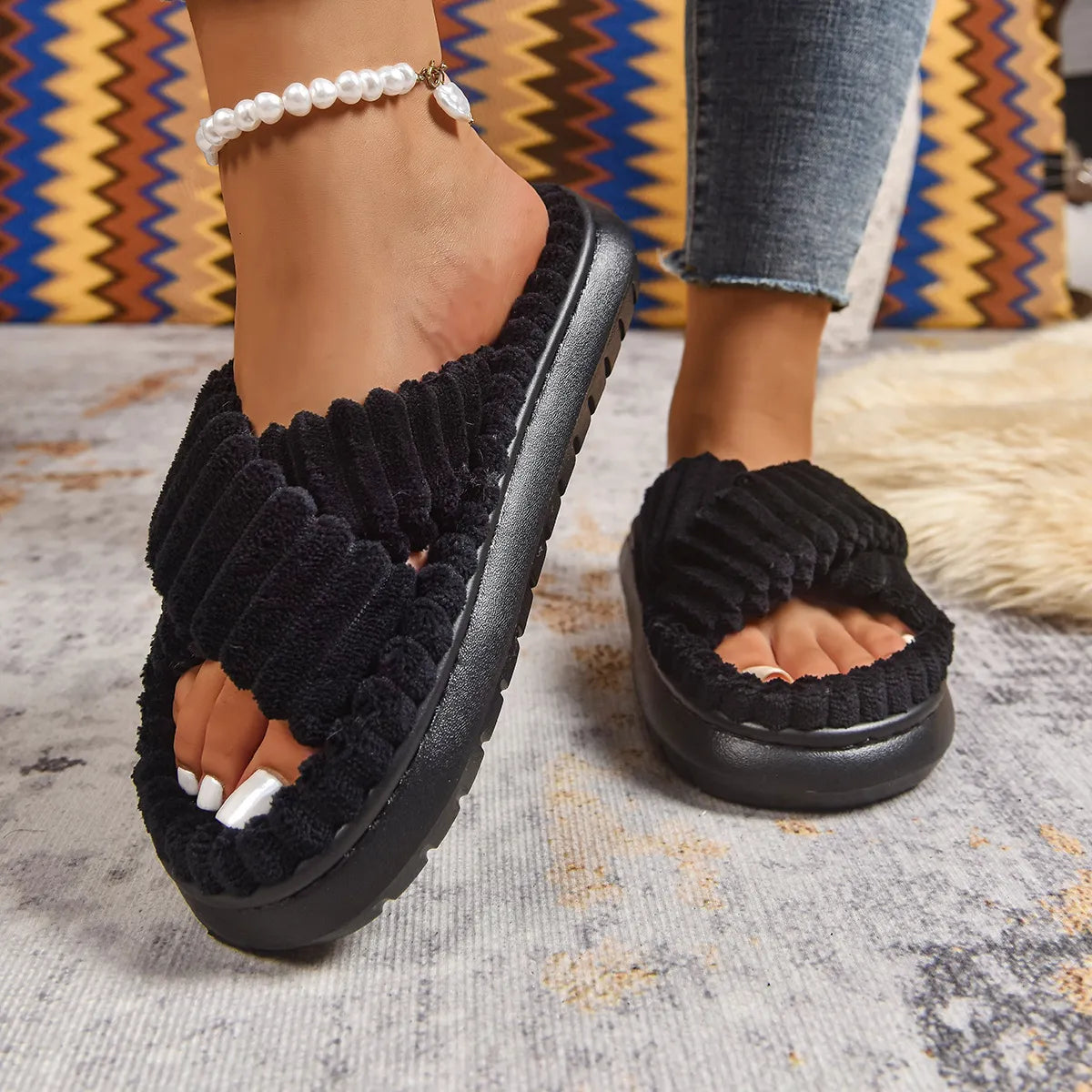 Crisscross Open Toe Platform Slippers Black - Fashorio