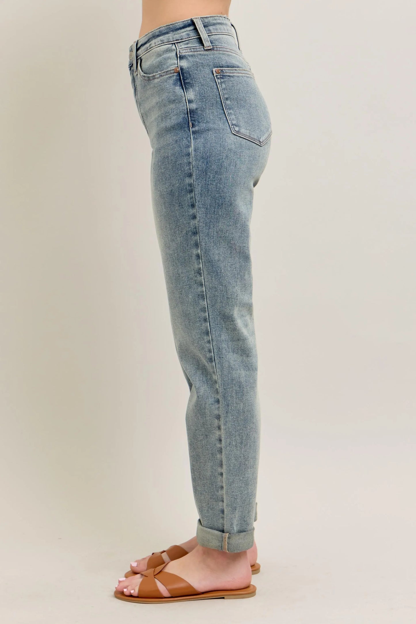 Judy Blue Full Size Hw Vintage Wash Double Roll Cuff Bf Jeans Plus Size - Fashorio