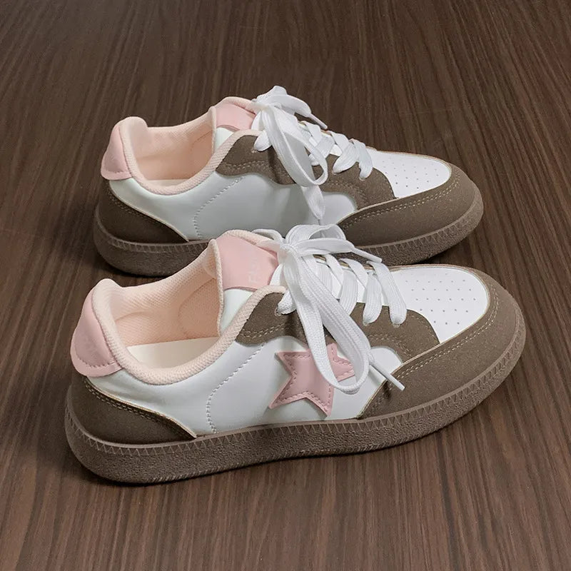 Contrast Star Lace-Up Athletic Sneakers - Fashorio