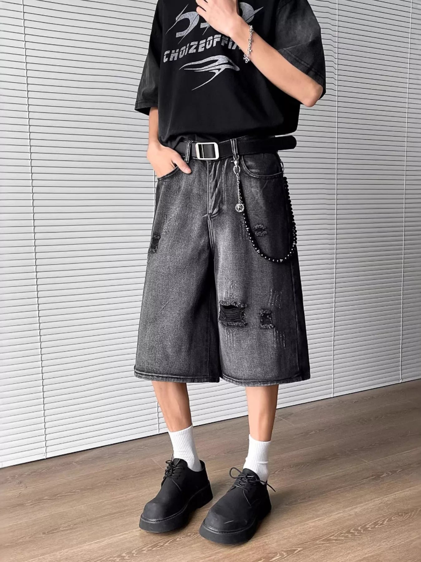 Men's Full Size Distressed Wide Leg Denim Shorts Plus Size - Fashorio