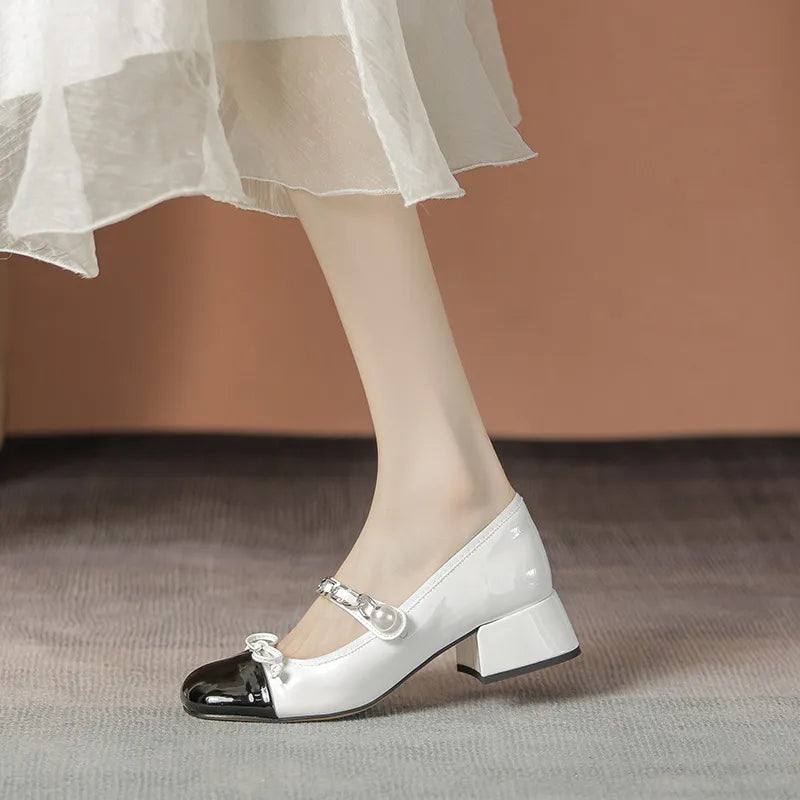Contrast Square Toe Block Heel Mary Jane shoes - Fashorio