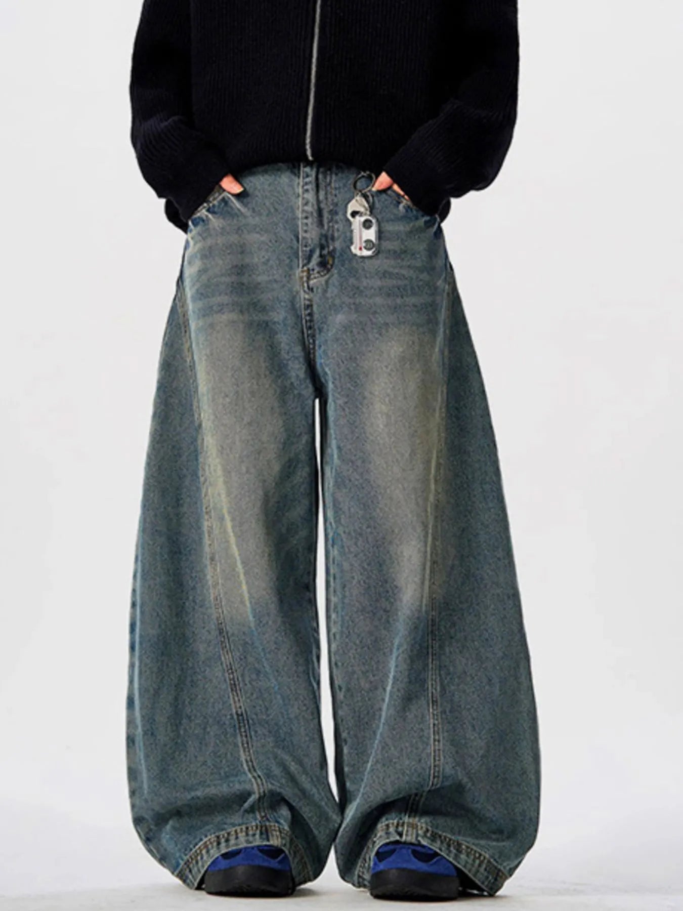 Men's Vintage Washed Wide Leg Curved Jeans - Fashorio