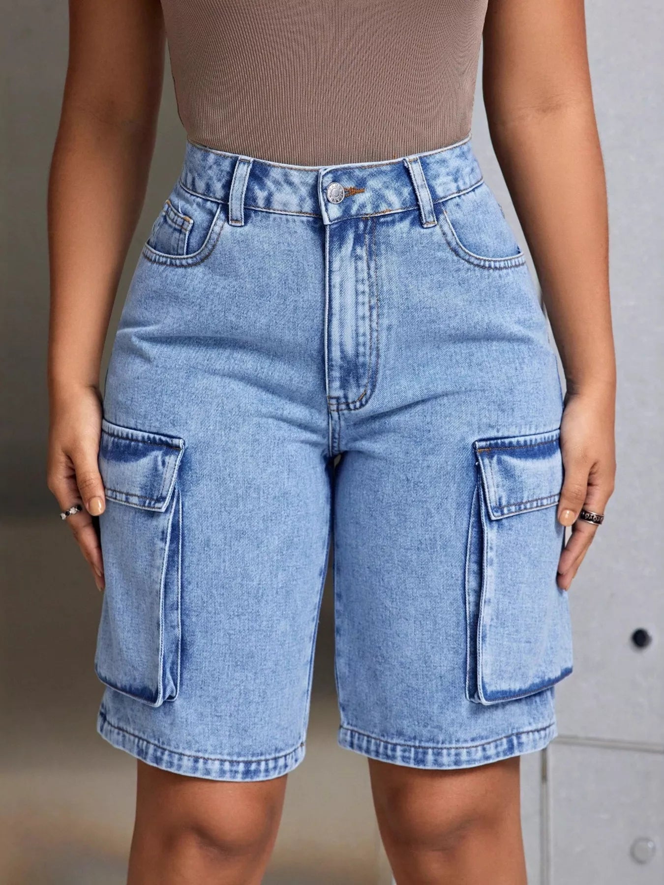 High-Waisted Cargo Denim Shorts - Fashorio
