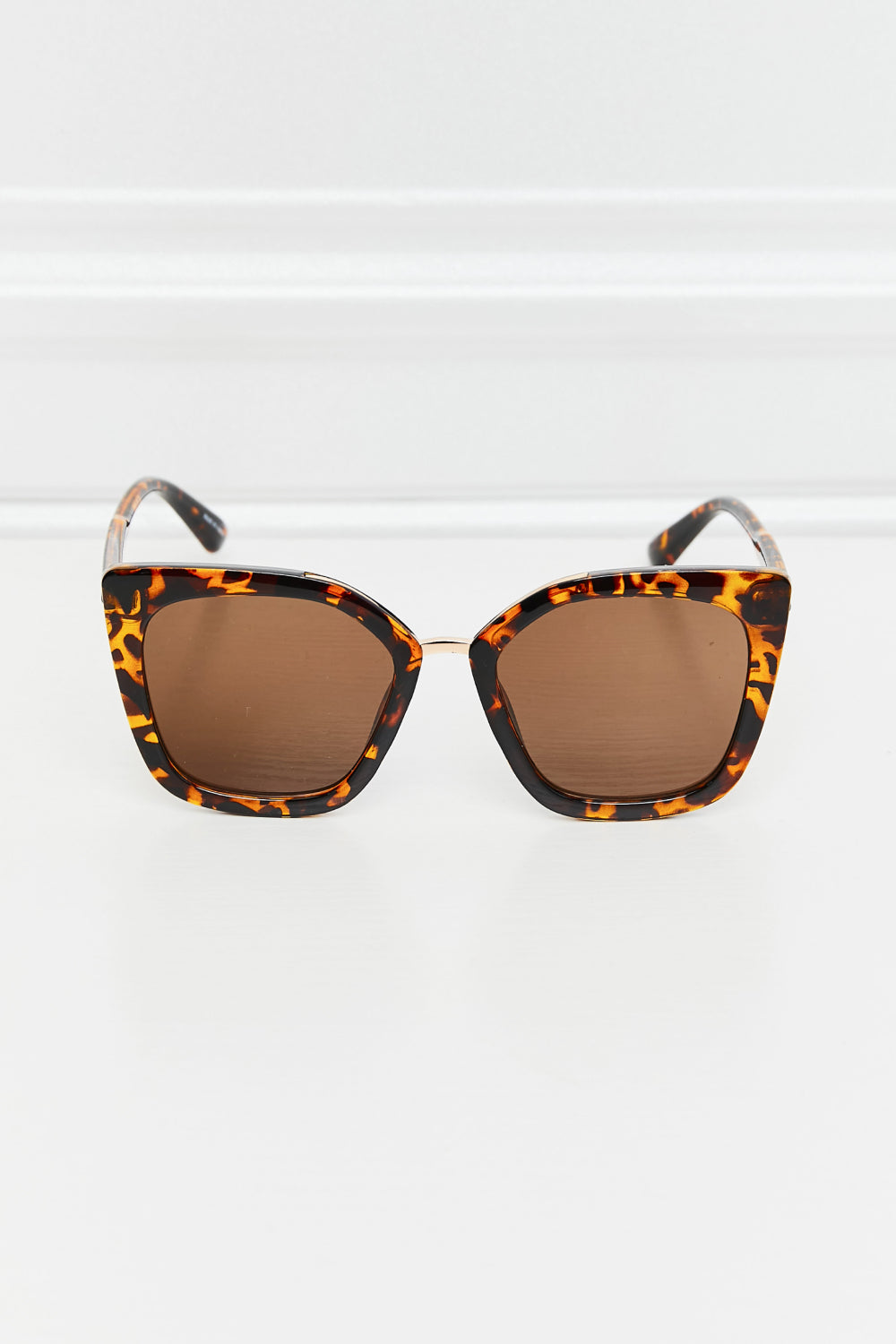 Cat Eye Full Rim Polycarbonate Sunglasses - Fashorio