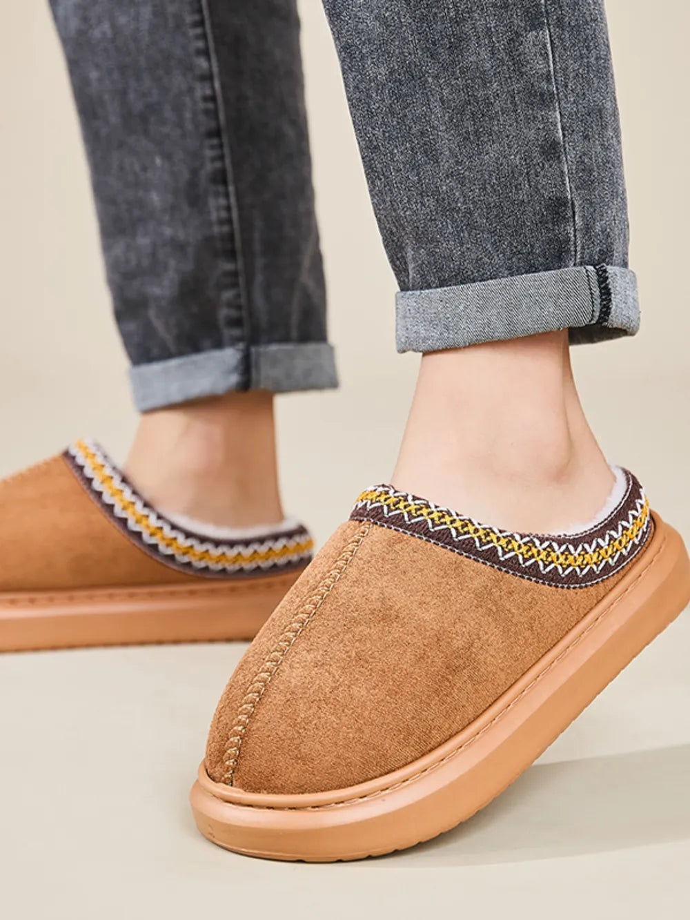 Faux Fur Suede Platform Slippers - Fashorio