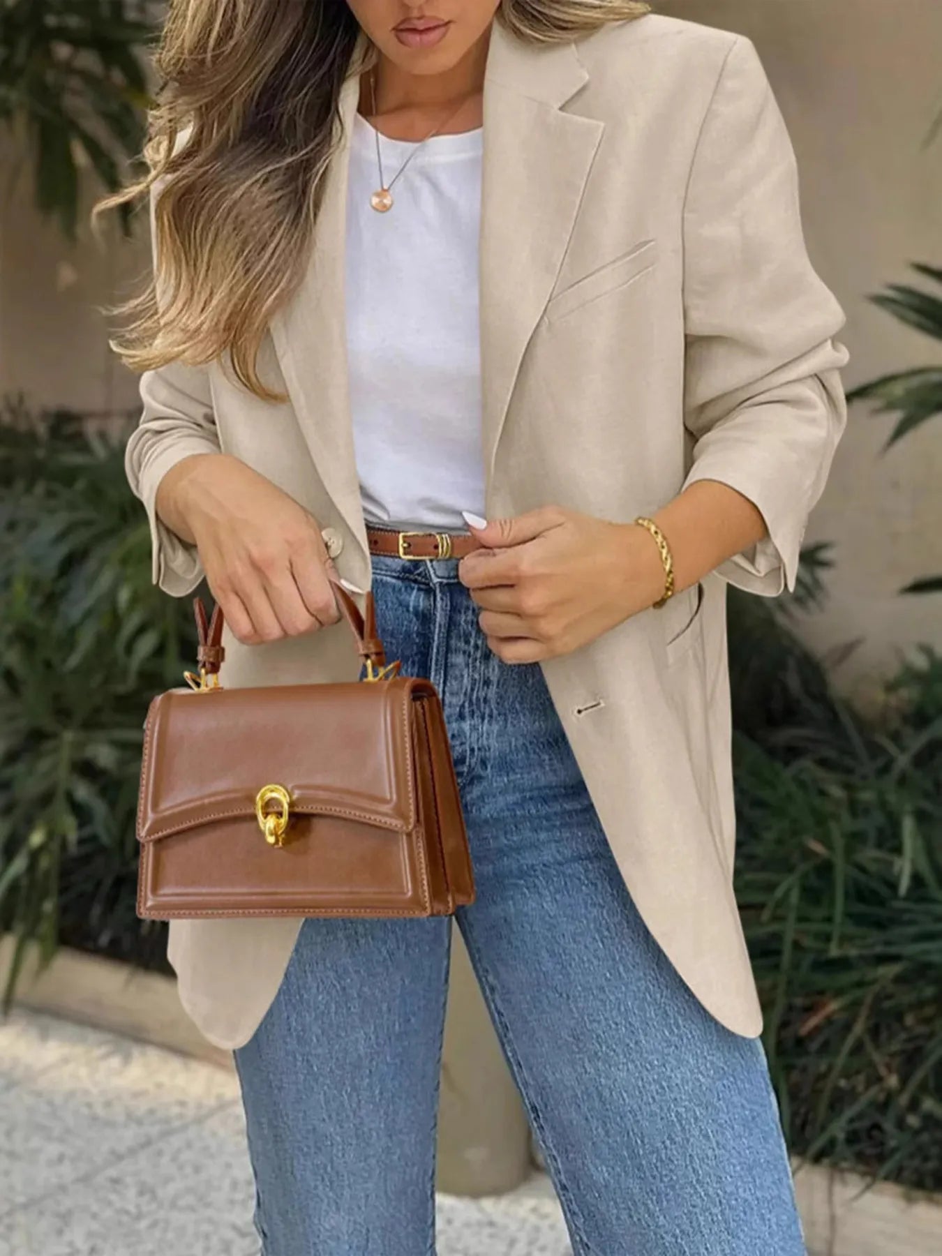 Pocketed Lapel Collar Long Sleeve Blazer - Fashorio