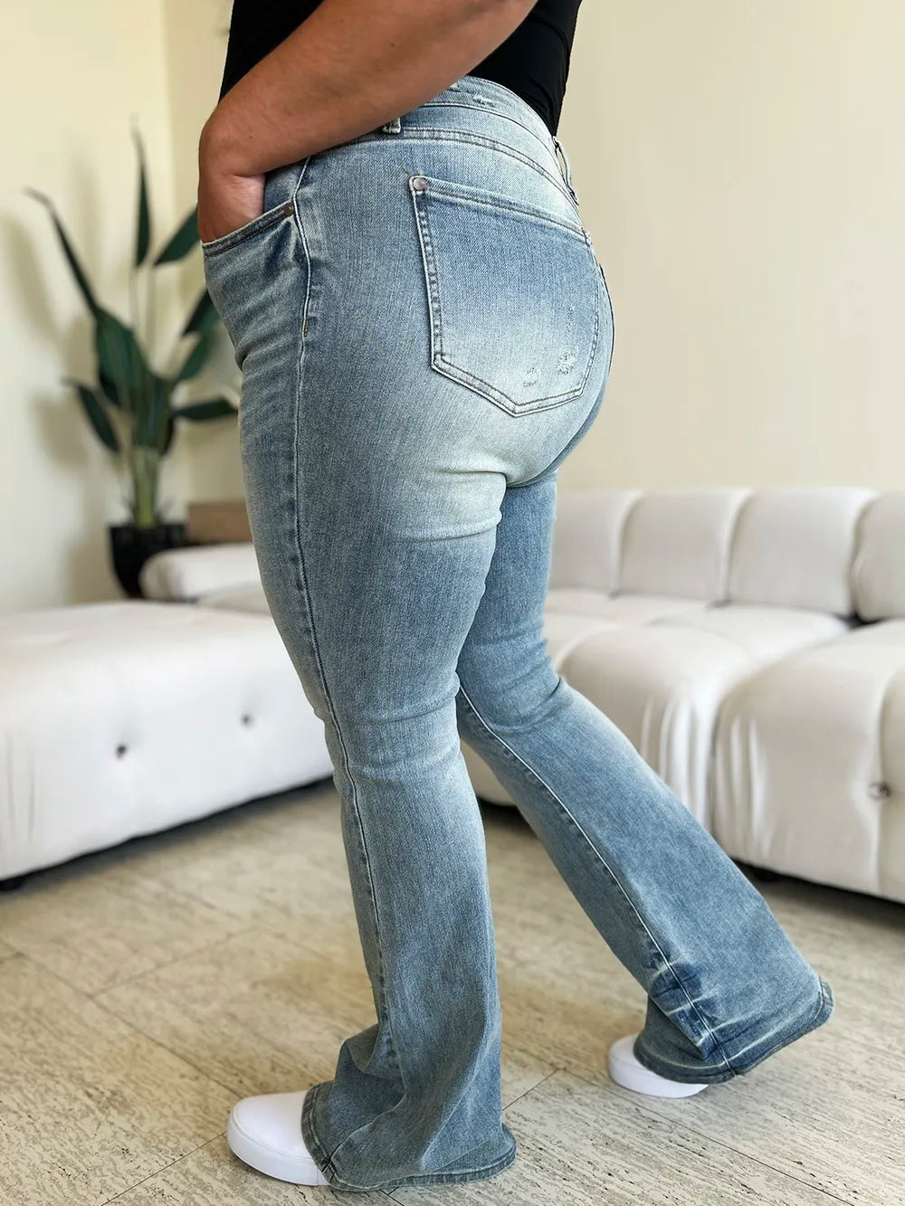 Judy Blue Full Size Mid Rise Flare Jeans - Fashorio