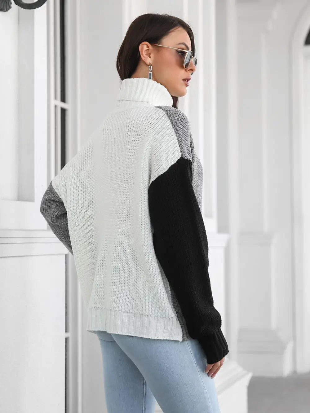 Contrast Turtleneck Long Sleeve Sweater - Fashorio