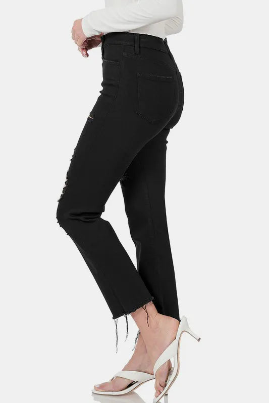 Zenana Distressed Raw Hem Cropped Jeans - Fashorio