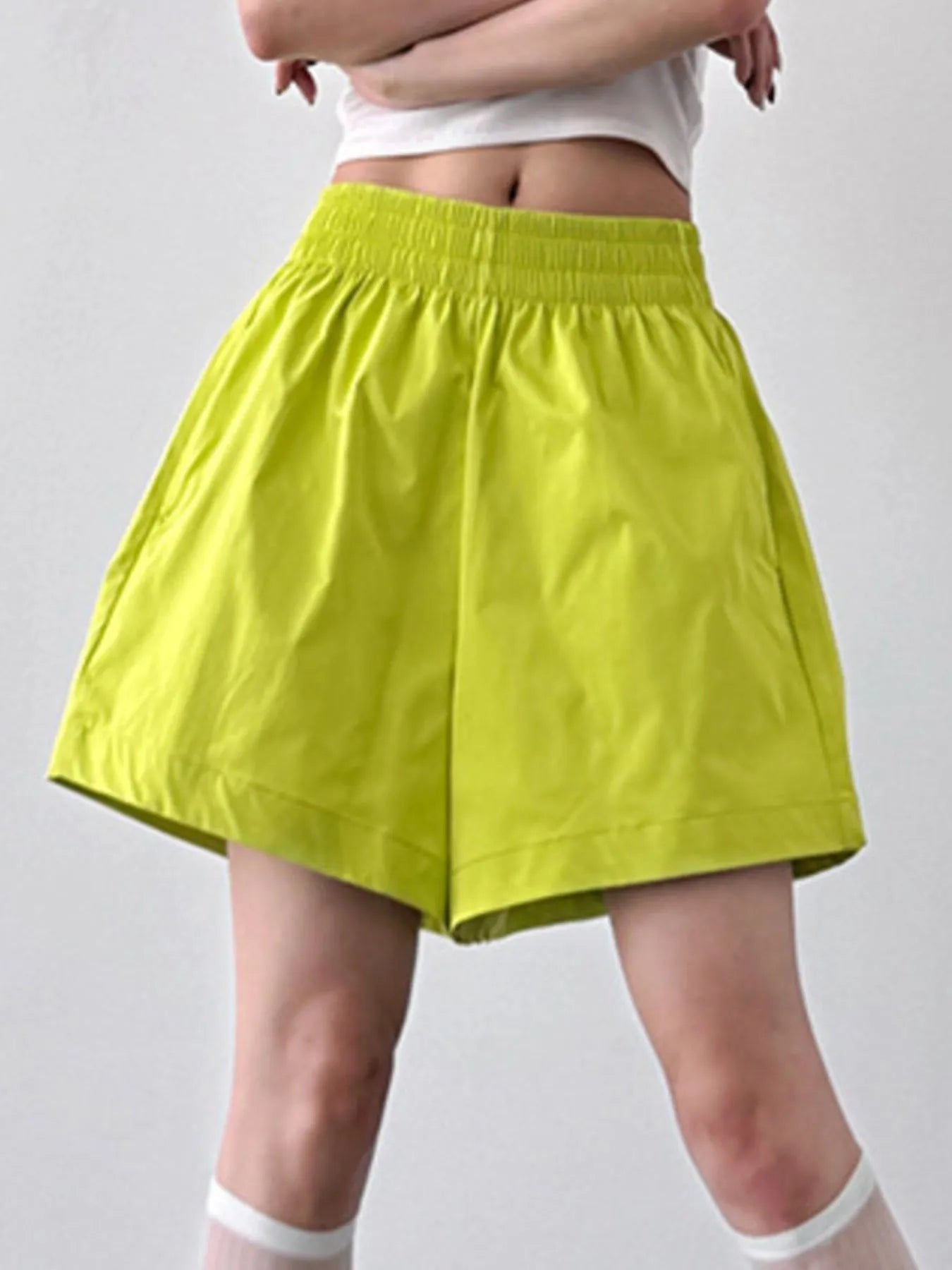 Smocked Wide-Leg Shorts - Fashorio
