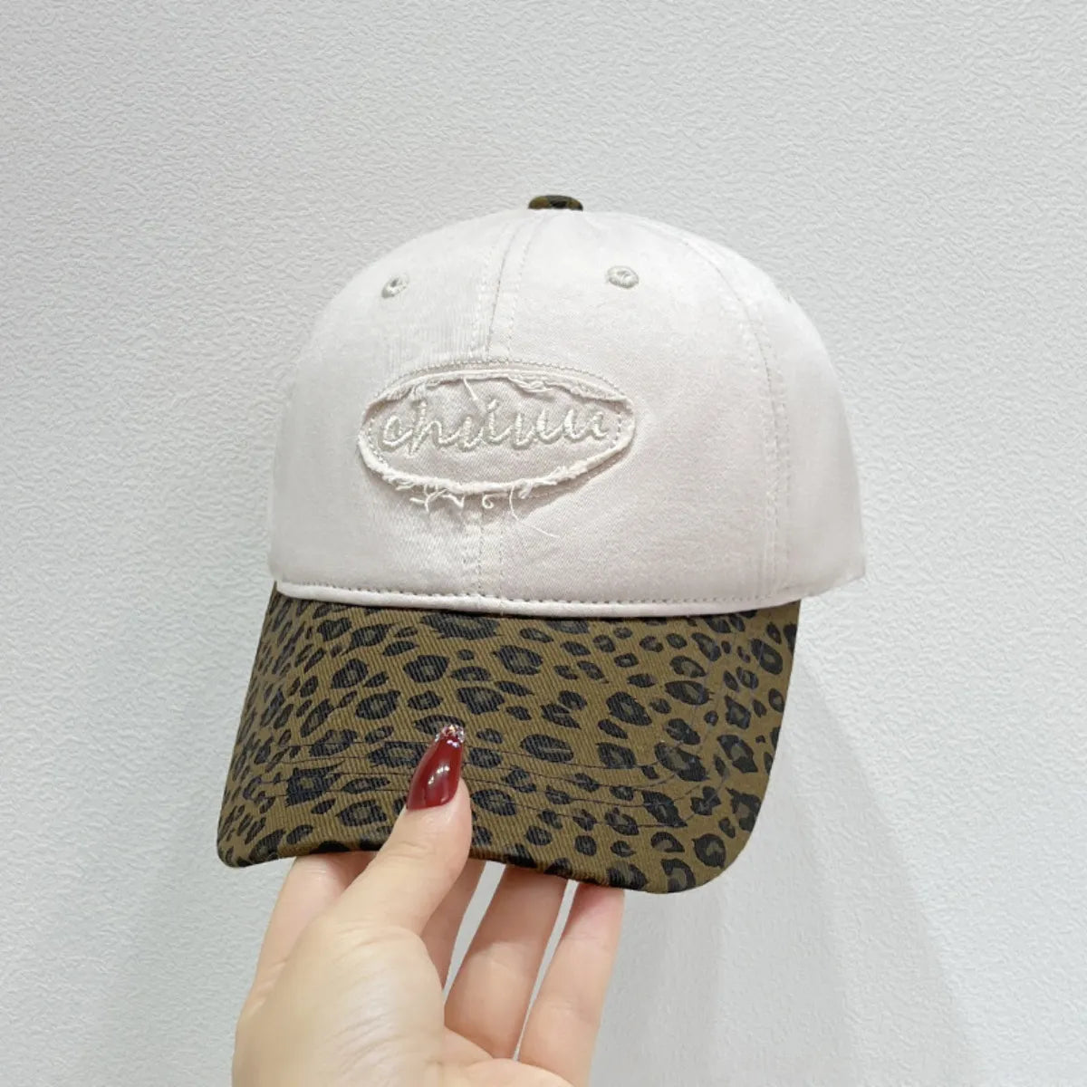 Leopard Print Baseball Cap with Embroidered Letter - Fashorio