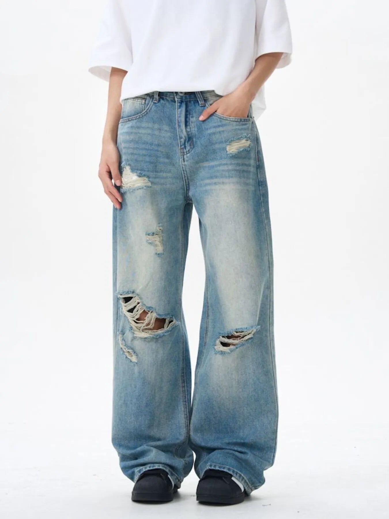 Men's Distressed Wide Leg Jeans - Fashorio