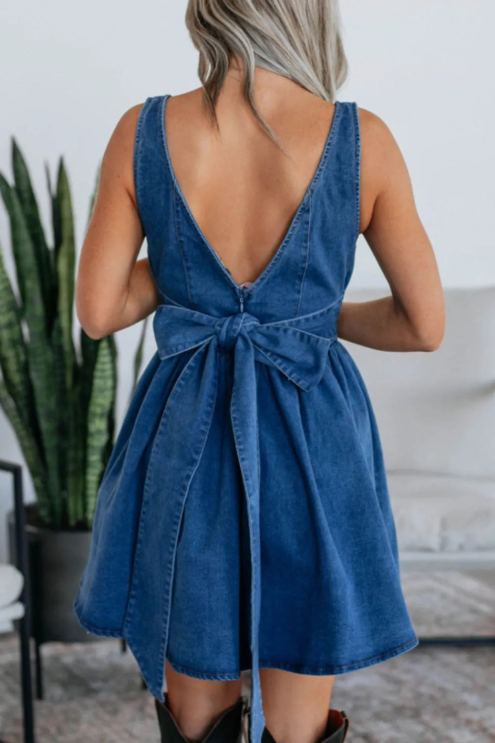 V-Back Bow Tie Denim Skater Dress - Fashorio