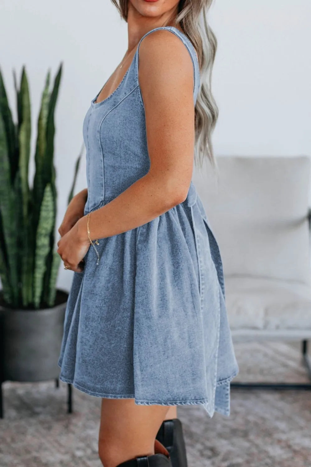 V-Back Bow Tie Denim Skater Dress - Fashorio