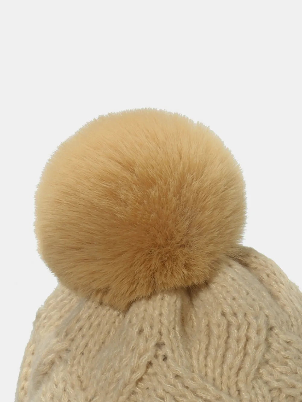 Roll Rim Cable-Knit Hat - Fashorio