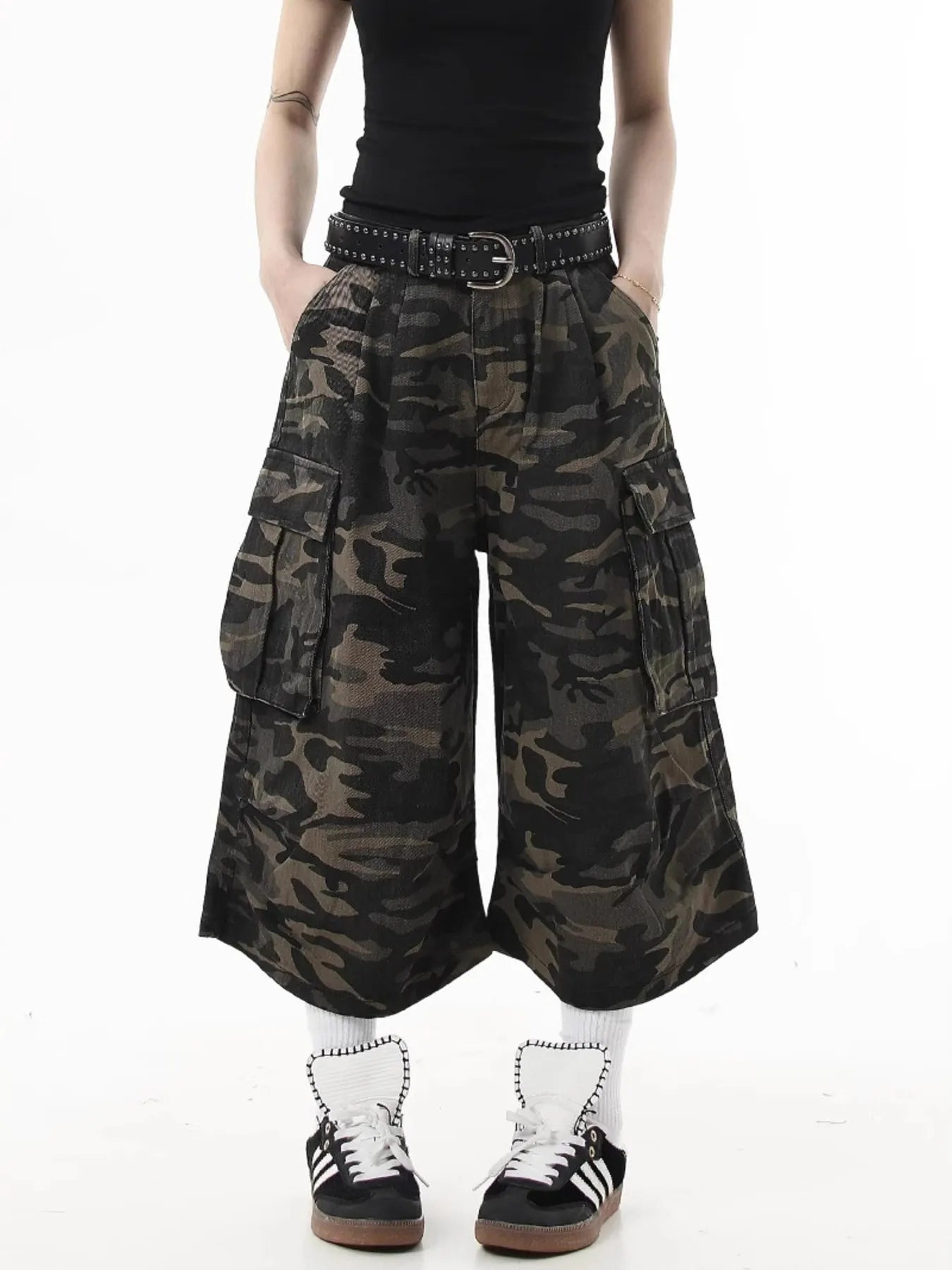 Men's Full Size Camouflage Wide-Leg Cargo Jeans Plus Size - Fashorio