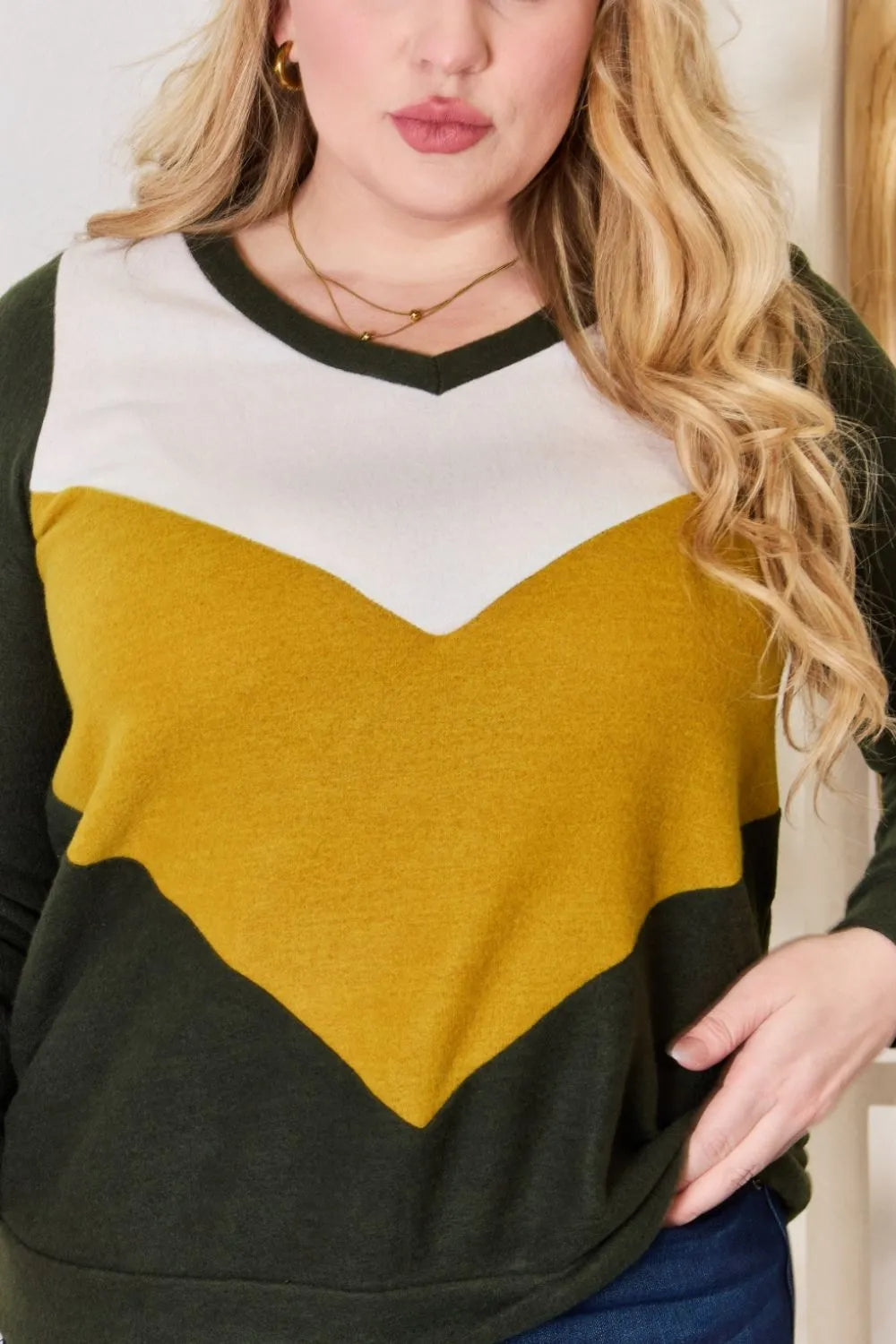 Hailey & Co Full Size Colorblock V-Neck Blouse - Fashorio