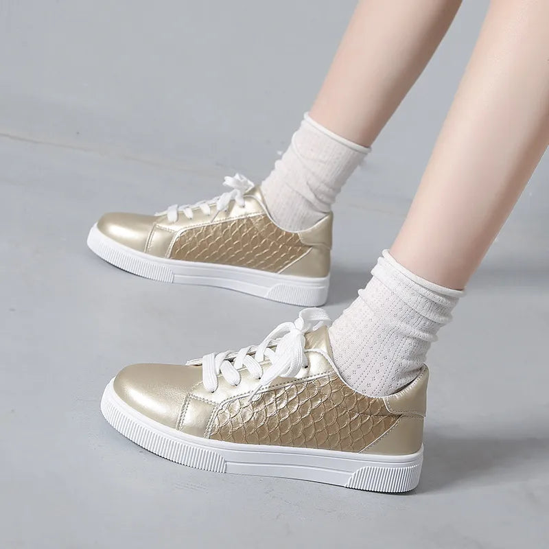 Round Toe Lace Up Sneakers - Fashorio