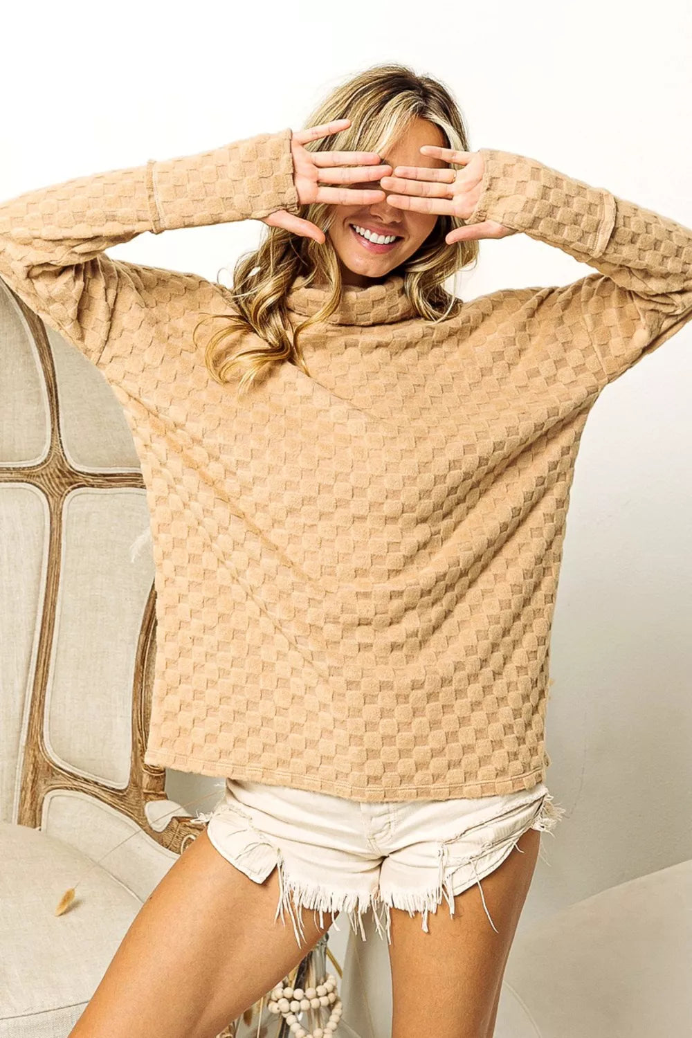 BiBi Checkered Round Neck Thumbhole Long Sleeve Top - Fashorio