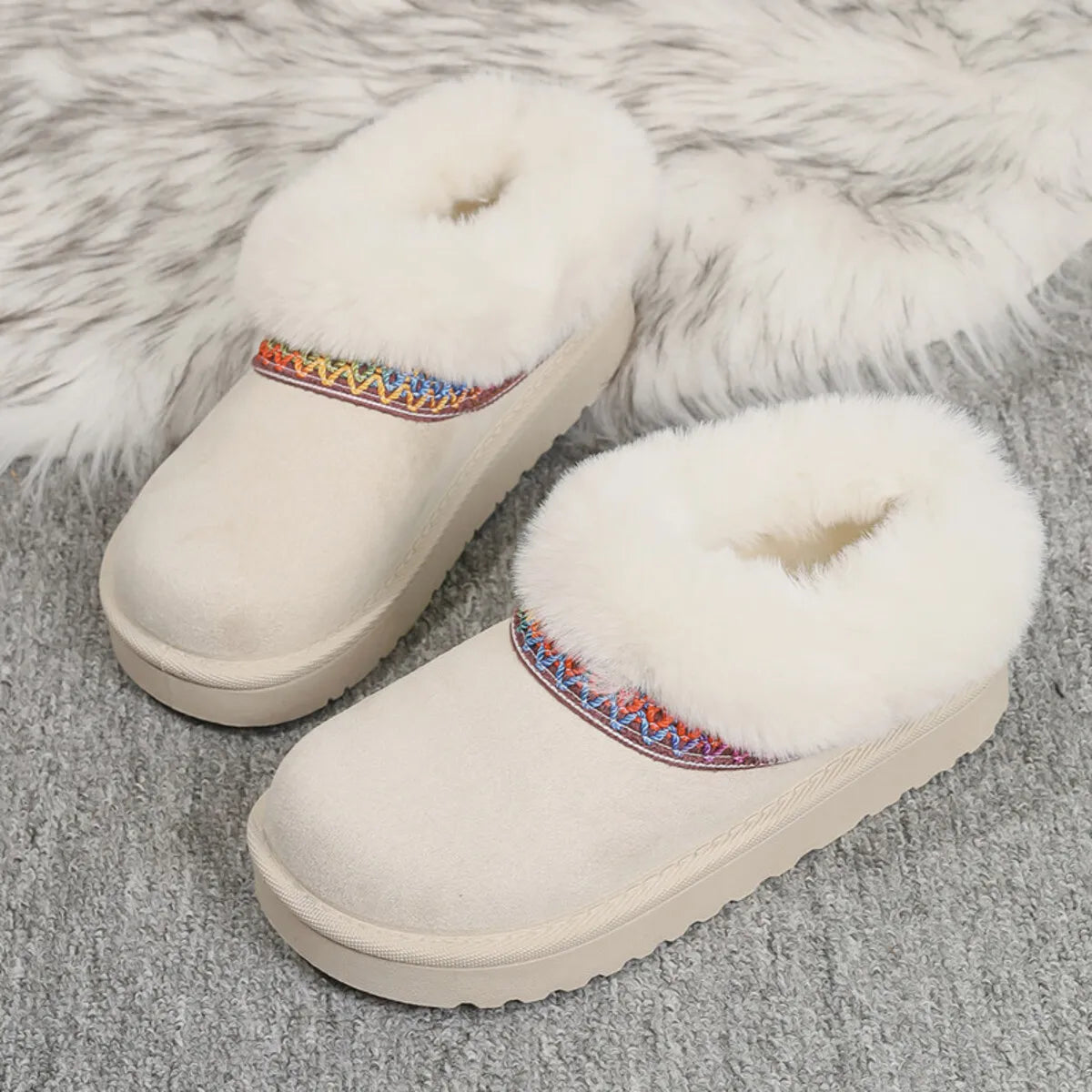 Fur-Lined Platform Boots with Decorative Woven Strap - Fashorio