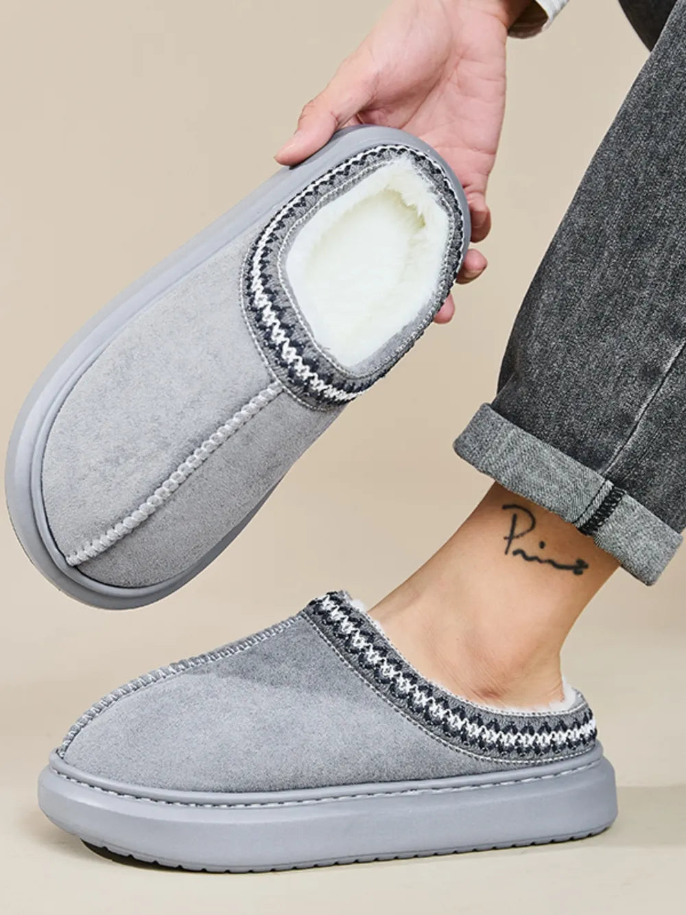 Faux Fur Suede Platform Slippers - Fashorio