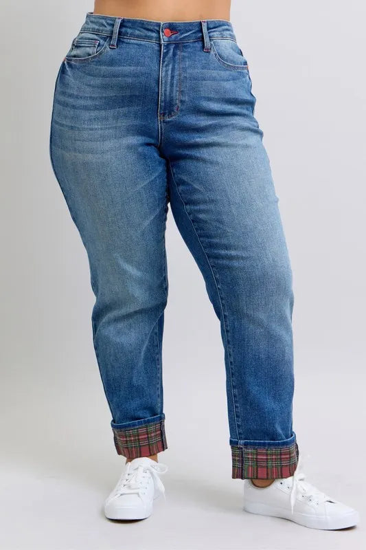 Judy Blue Full Size Mr Plaid Print Cuff Bf Jeans Plus Size - Fashorio