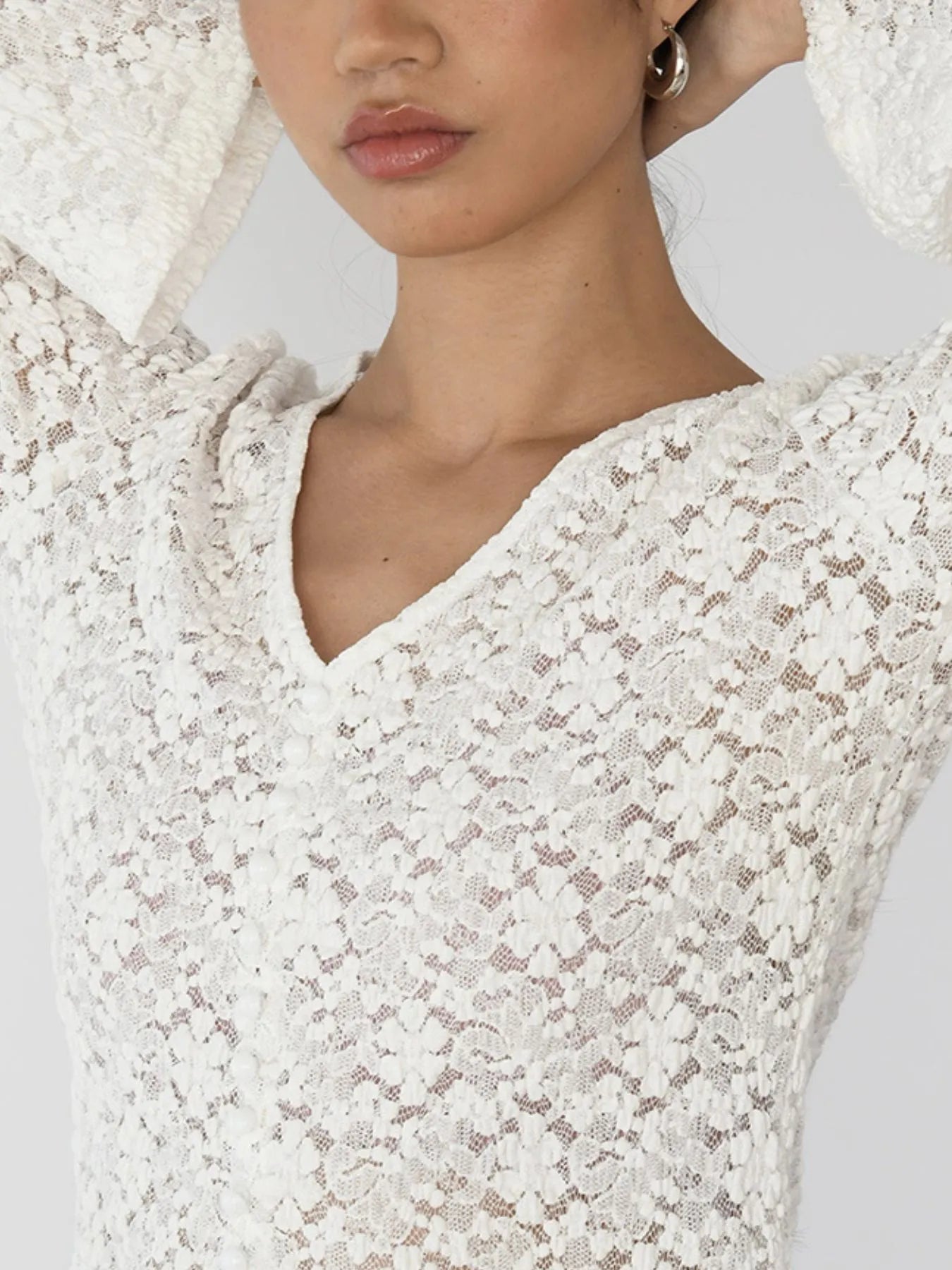Lace V-Neck Flare Sleeve T-Shirt - Fashorio
