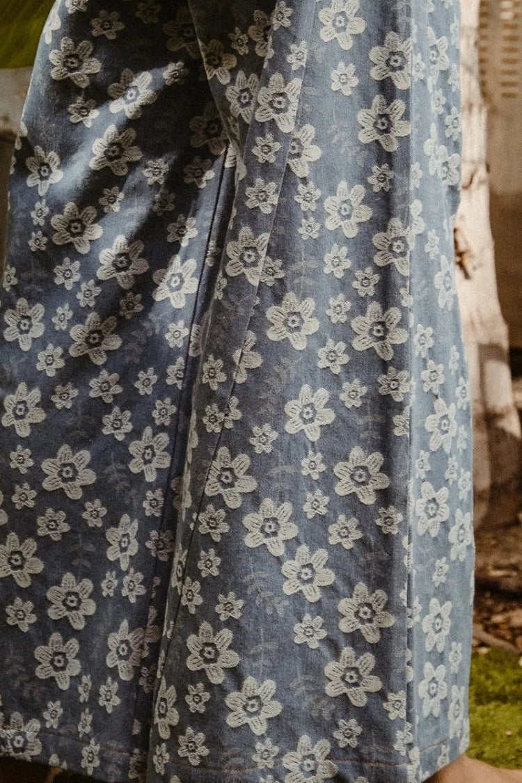 BiBi Floral Texture Wide Leg Jeans - Fashorio