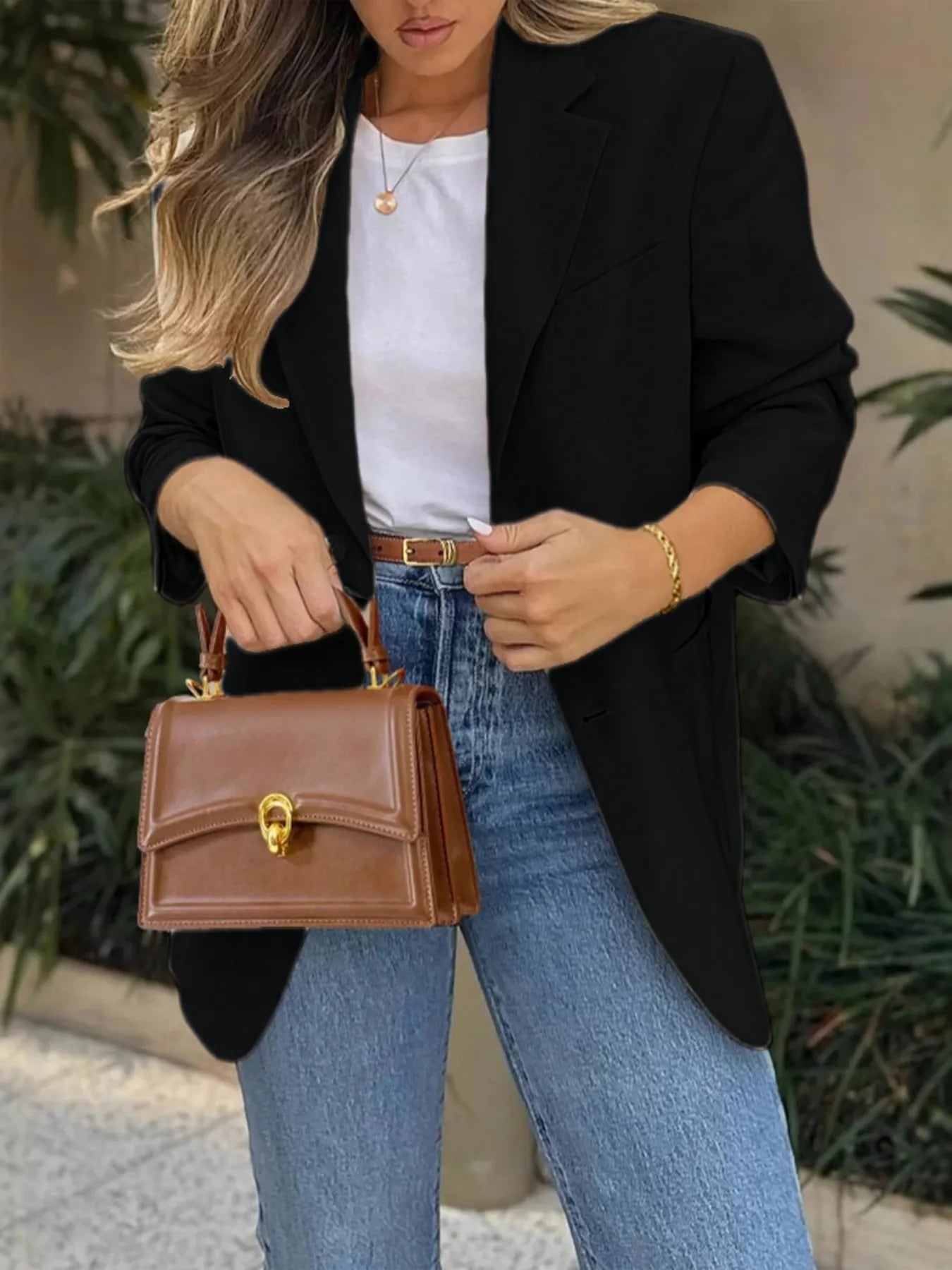 Pocketed Lapel Collar Long Sleeve Blazer - Fashorio