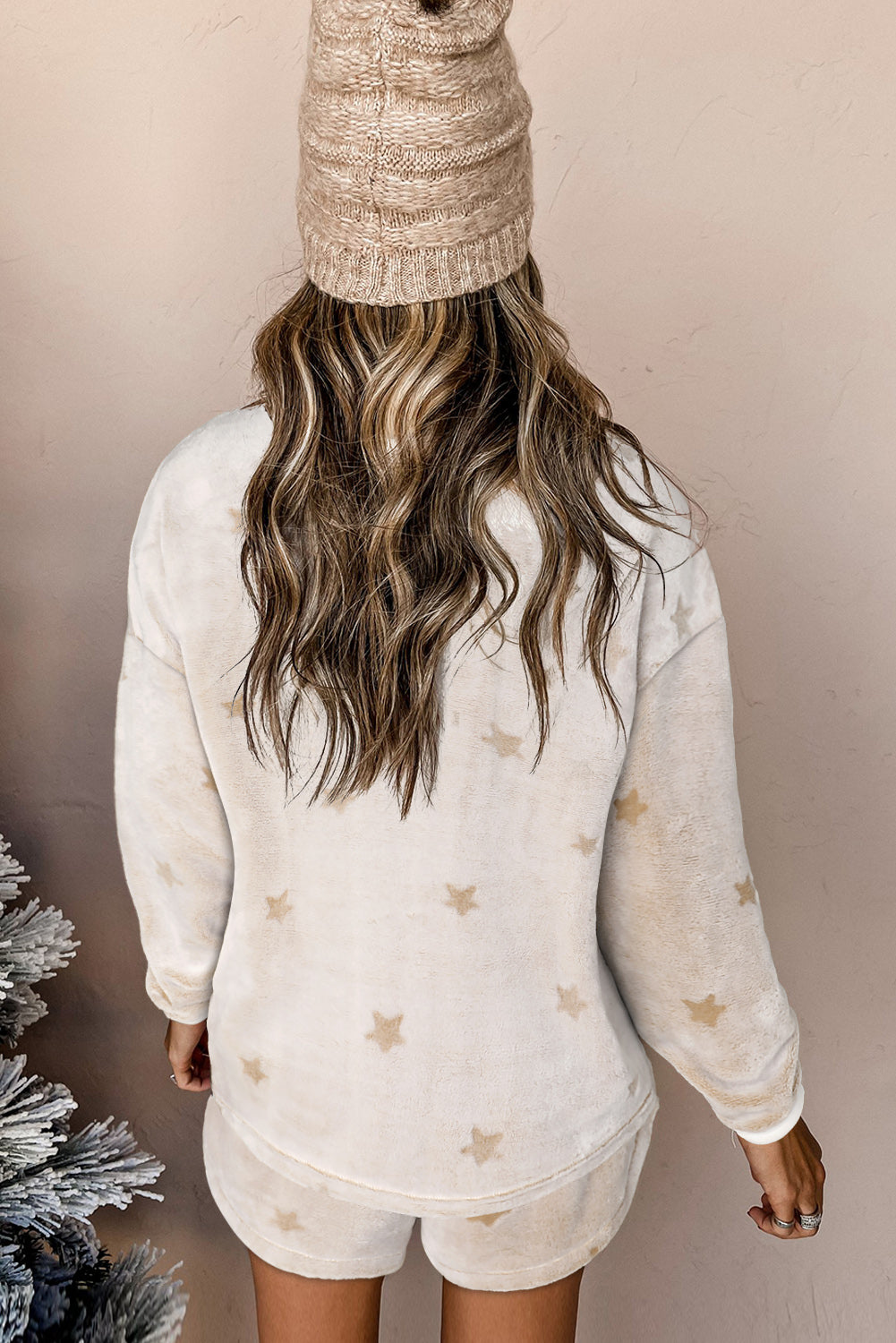 Round Neck Dropped Shoulder Star Print Top and Shorts Lounge Set - Fashorio