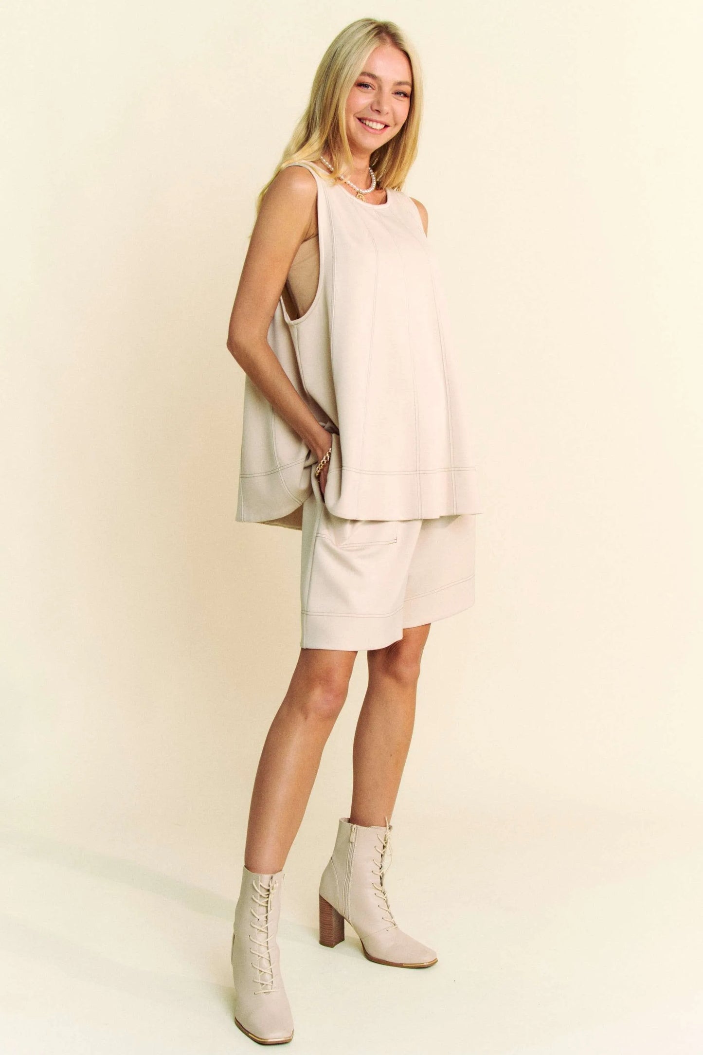 Davi & Dani Contrast Seam Top and Short Set - Fashorio