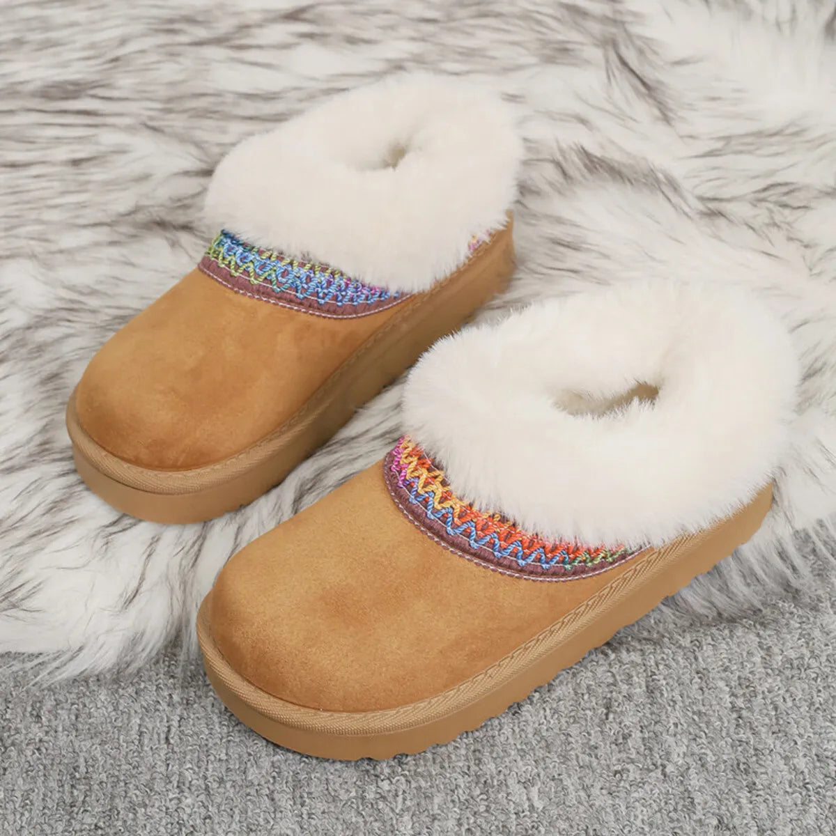 Fur-Lined Platform Boots with Decorative Woven Strap Camel - Fashorio