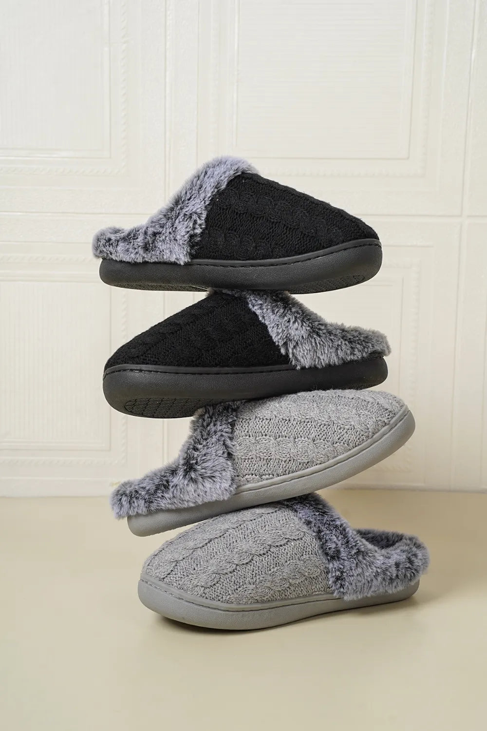 Cable-Knit Fluff Round Toe Slippers - Fashorio