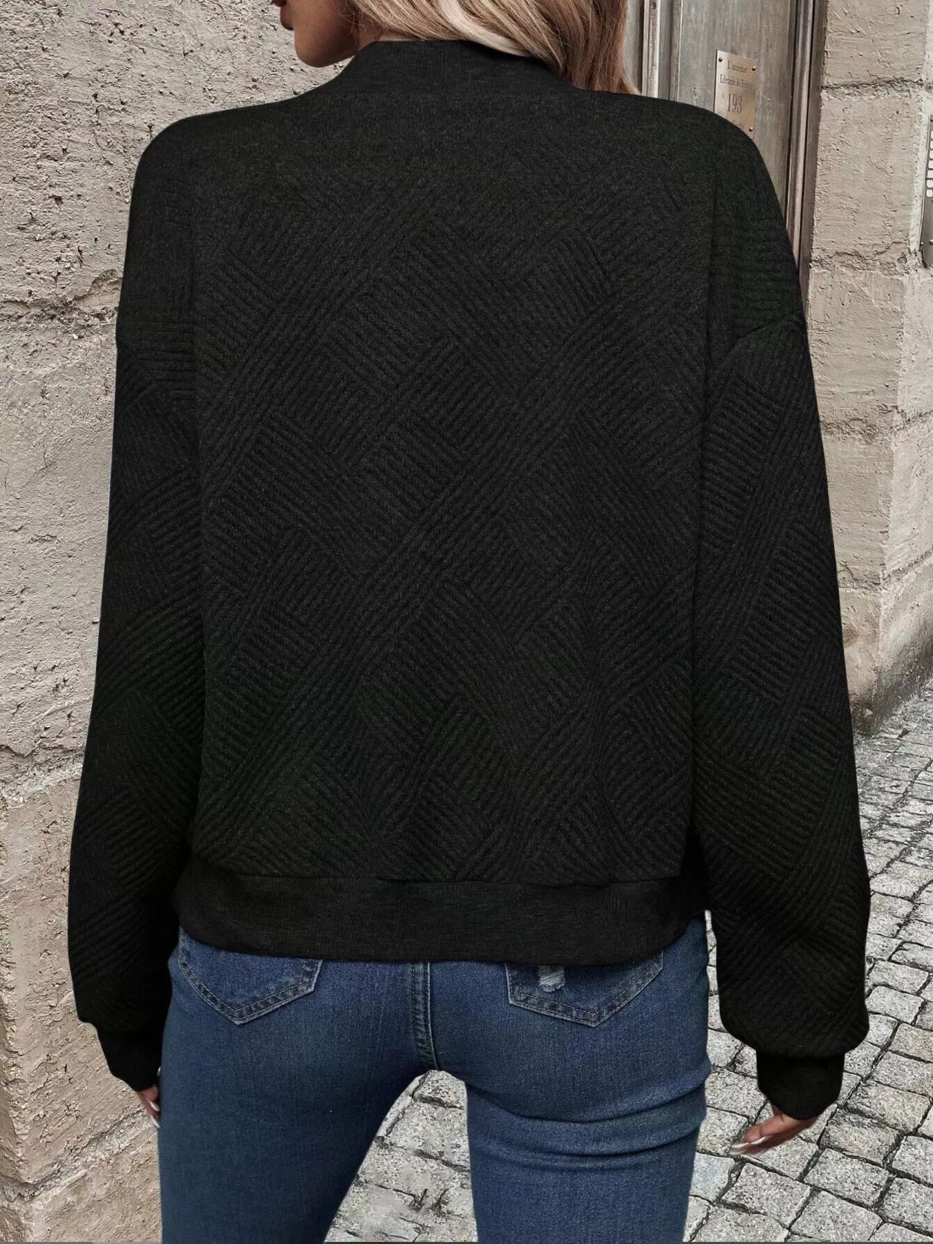 Textured Zip-Up Long Sleeve Jacket for Casual Layering - Fashorio