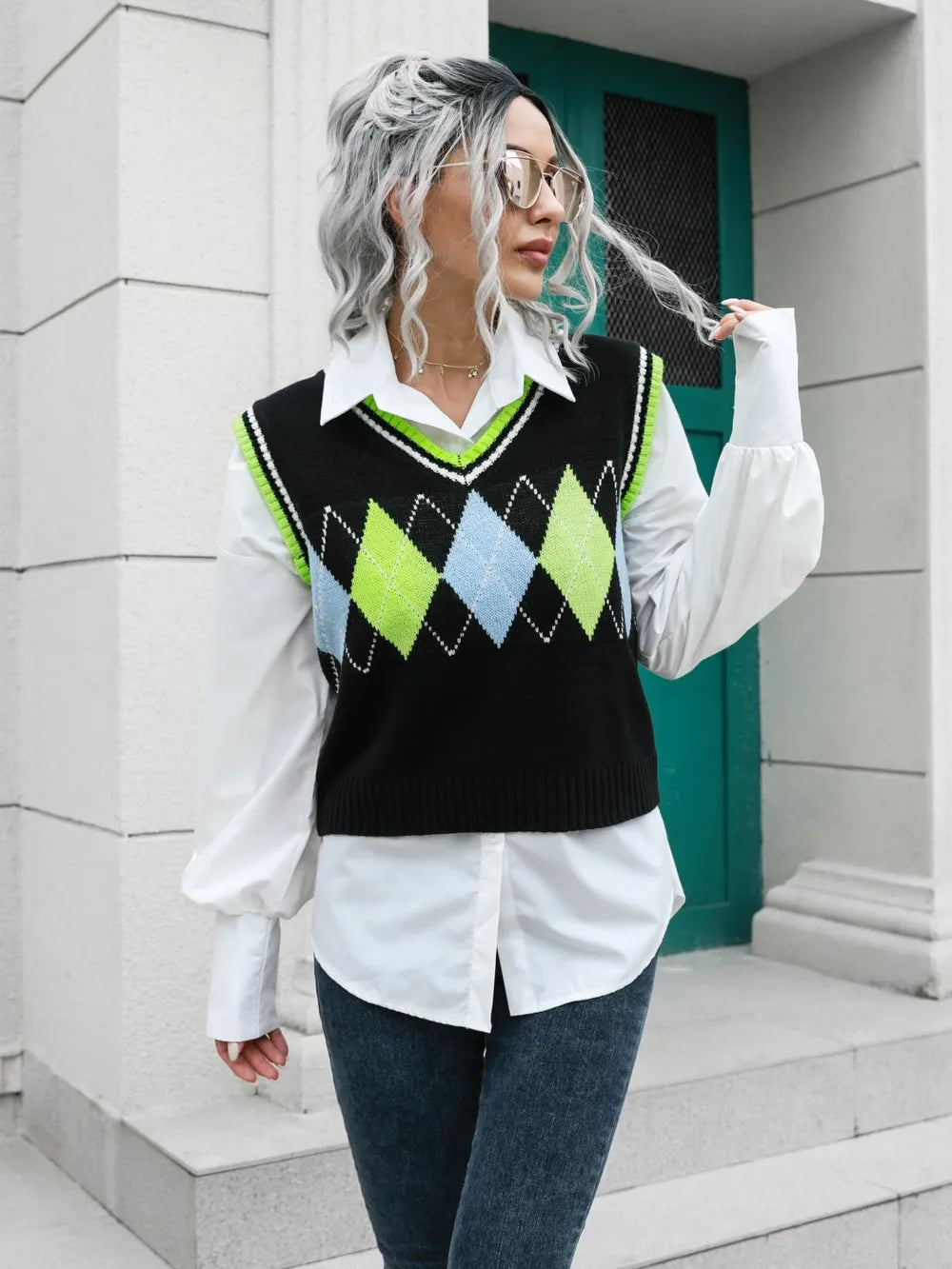 Geometric V-Neck Sweater Vest - Fashorio