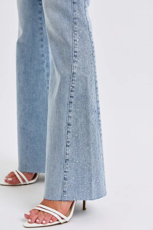 Judy Blue Full Size Mid Rise Rhinestone Side Panel Detail Flare Jeans Plus Size - Fashorio