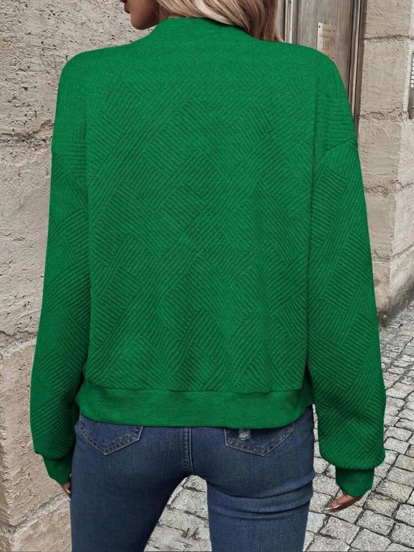 Textured Zip-Up Long Sleeve Jacket for Casual Layering - Fashorio